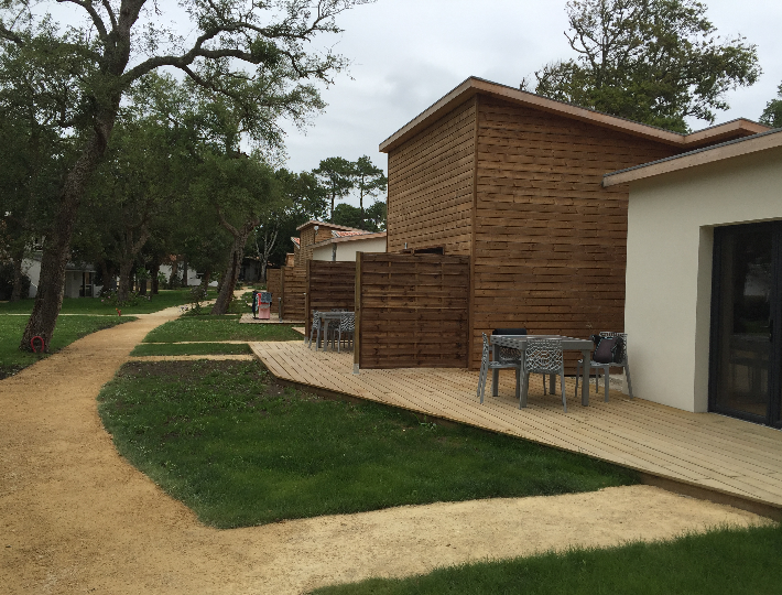 Photo: Éco-construction à Seignosse par Comparin Constructions Bois